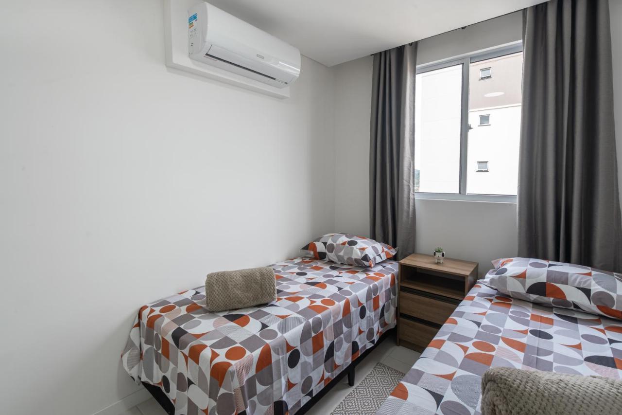 Apartamento Com Vista Mar, Ar-Condicionado, Wi-Fi Condominio Com Piscina, Quadra De Esportes Playground Infantil A 15 Minutos Do Beto Carreiro Piçarras Kültér fotó